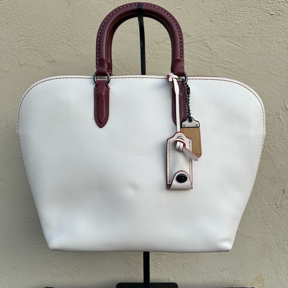 🐑GUC Coach 1941 Dakotah Satchel Bag 59132 🐑